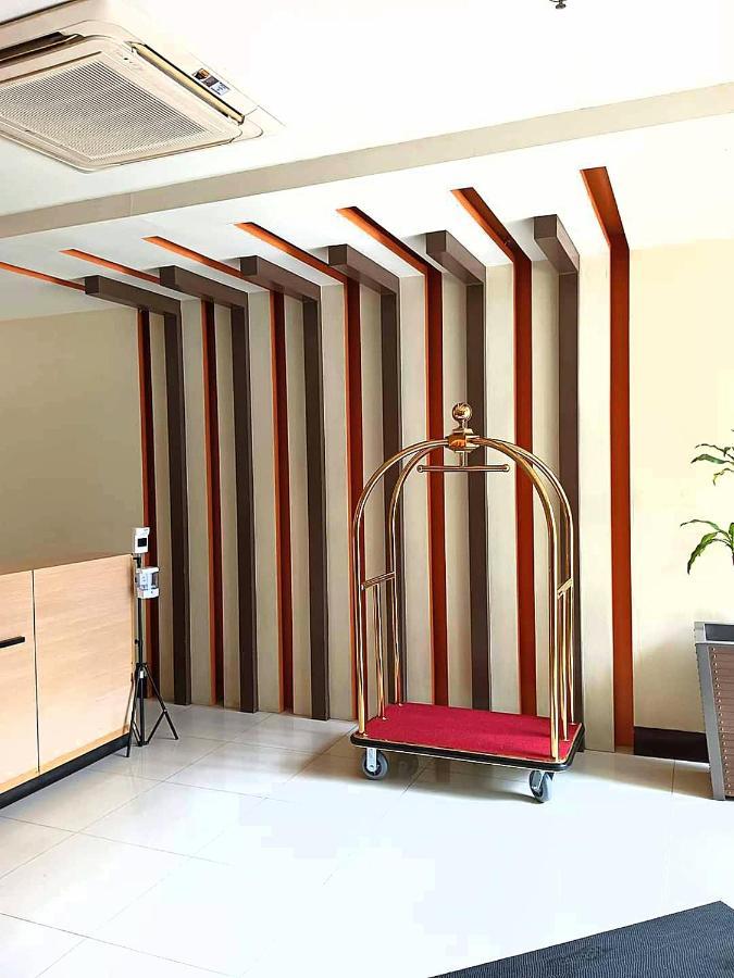 The Palm Tree Condotel Manila Airport Kültér fotó